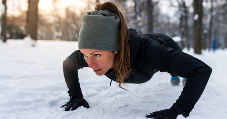 pushups in the snow