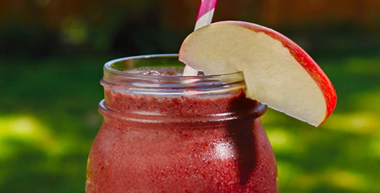 ginger apple berry smoothie