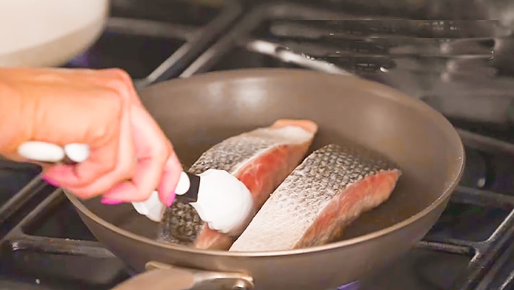 salmon cooking