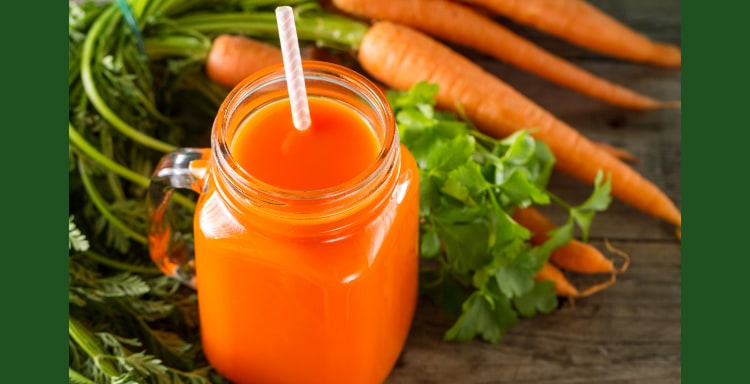 warm carrot ginger smoothie