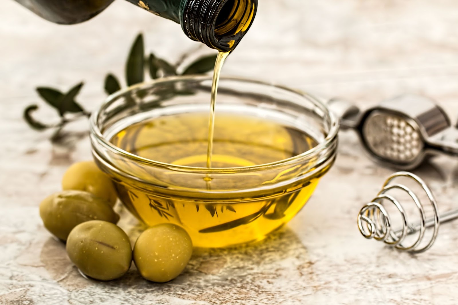The Healthiest Oil to Cook With for Weight Loss